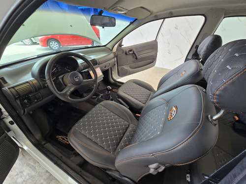 Chevrolet Corsa 1.0 Wind 3p