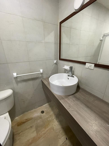 Imagen 13 de 15 de Eaa-252 Zona Norte. Alquiler Apartamento En Edificio Camila. Sector Bellas Artes