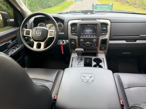 RAM 1500 5.7 Laramie Atx V8