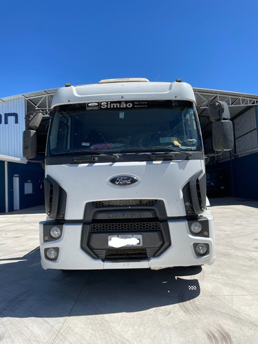 Imagem 1 de 4 de Ford Cargo 2431 Teto Alto Leito - 2019