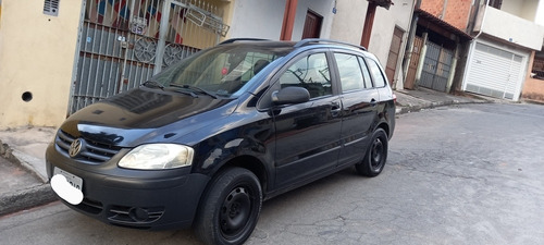 Imagem 1 de 5 de Volkswagen Spacefox 2006 1.6 Comfortline Total Flex 5p