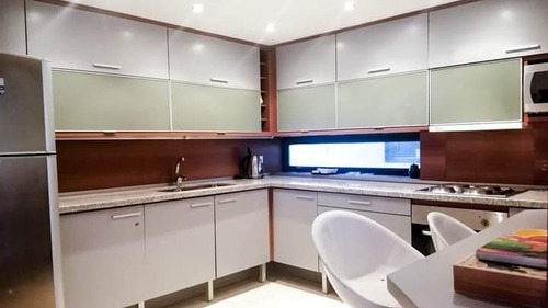 Vendo Excelente Apartamento De 3d, Punta Del Este, Servicios