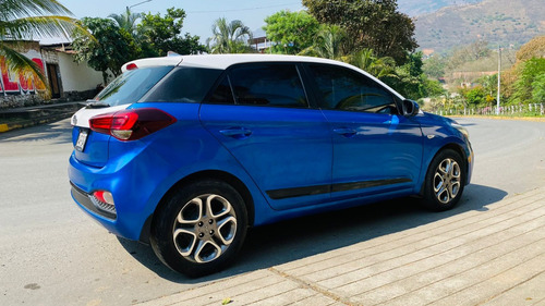 Hyundai I20 Hatchback 2020 Full Equipo