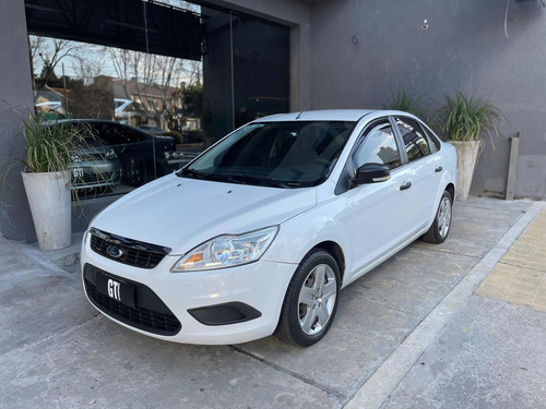 Imagen 1 de 11 de Ford Focus Ii 1.6 Exe Sedan Style Sigma 2013