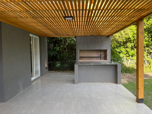 Venta (o Alquiler) De Casa A Estrenar En Goler's C.c