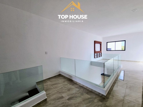 Imagen 10 de 18 de Amplia Casa Con Vista A La Laguna | 3 Habitaciones+ Family R