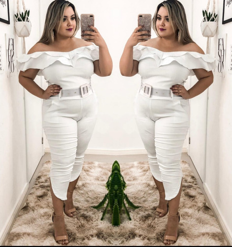 macacão plus size branco