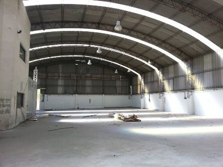 Imagen 2 de 3 de Excelente Galpon 2100m2 En Malvinas Argentinas