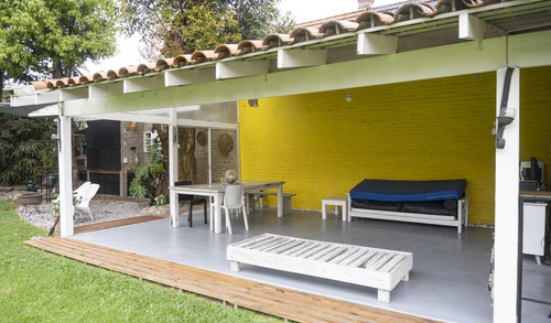 Imagen 6 de 15 de Casa En Venta 4 Ambientes Martinez