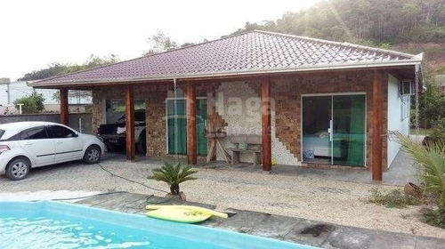 Imagem 1 de 17 de Casa À Venda No Bairro São Pedro Em Guabiruba/sc - 1520