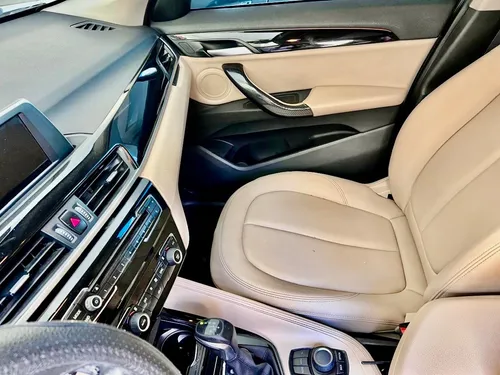 BMW X1 2.0 Sdrive 20ia X Line At