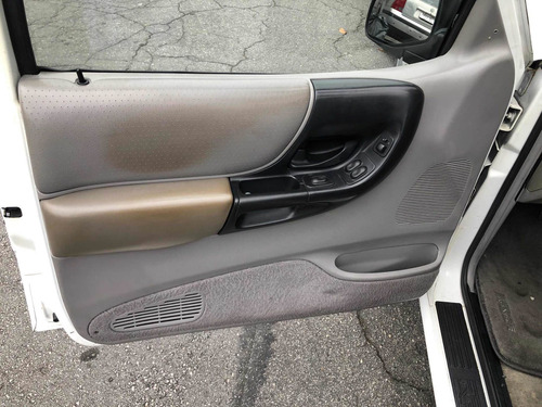 Imagem 10 de 15 de Ford Ranger Stx