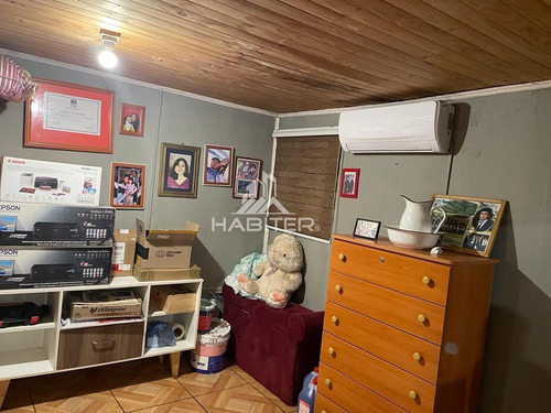 Casa En Venta De 3 Dorm. En Curicó