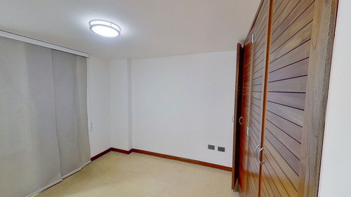Imagen 9 de 20 de Apartamento En Venta Segundo Parque Laureles Medellin