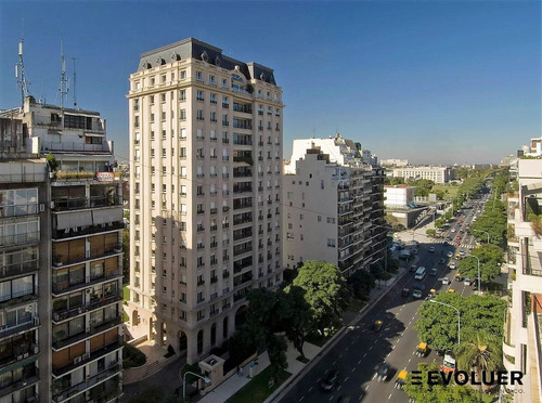 Imagen 2 de 27 de Torre Grand Bourg Impecable Con 2 Cocheras En Palermo Chico.