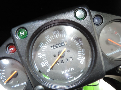 Kawasaki Ninja 250r 2009 - Linda