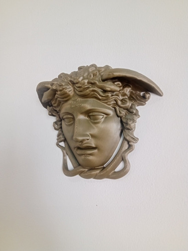 Medusa Rondanini Versace Escultura Colgante