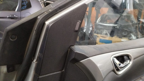 Acabamento Interno Com Led Retrovisor Direito Sentra 2017 (Usado)
