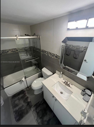 Departamento Moderno En Hollywood Beach