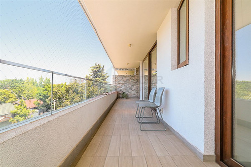 Departamento En Venta De 2 Dorm. En Vitacura