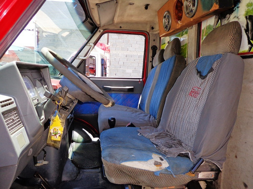Imagen 9 de 11 de Iveco Daily 40-12