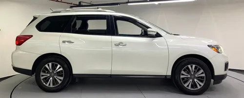 Nissan Pathfinder Sense