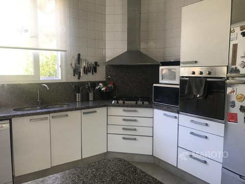 Imagen 11 de 30 de Casa En Venta En Barrio La Celina- Maroto Propiedades