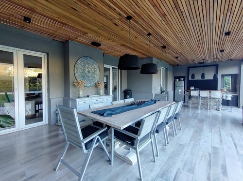 Casa En Venta En Santa Maria De Los Olivos