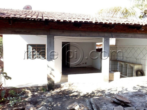 Imagem 2 de 10 de Casa 2 Quartos, 1 Banheiro, 1 Suíte, Sala, Cozinha, Área E Quintal. - Ca00307 - 69819535
