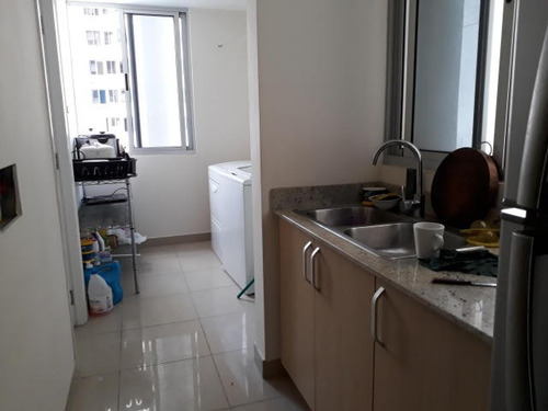 Imagen 3 de 13 de Alquiler De Apartamento En Ph Rokas, Condado Del Rey 18-3302