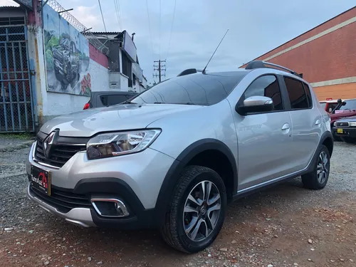 Renault Stepway 1.6 Dynamique / Intens Automática
