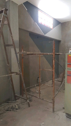 Albañil Especialisado En General Construcción En General