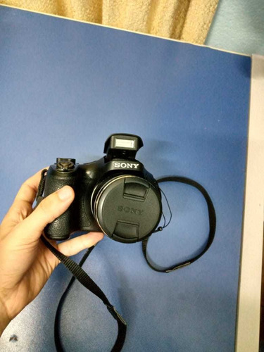 Câmera Sony Cyber-shot Dsc-h300