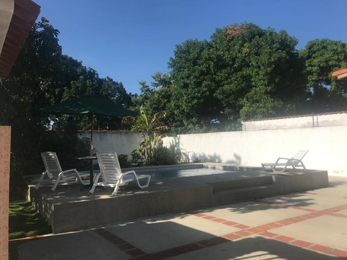 Imagen 6 de 17 de Casa Playera De 200mts Con Piscina Muros Cerco Electrico.mirador.estacionamiento Techado
