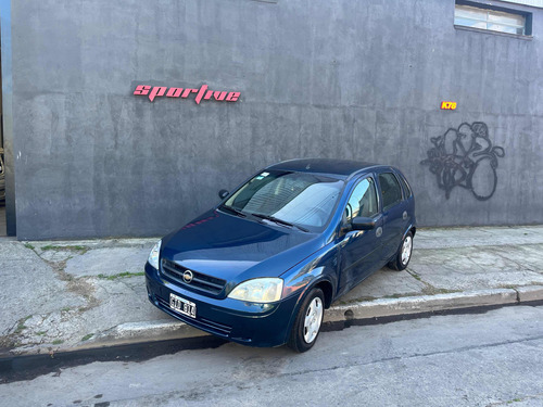 Chevrolet Corsa 1.8 Gl Aa+da