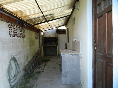 Imagen 13 de 14 de Venta Chalet Amoblado Calle 86 N° 469 - Mar Del Tuyu