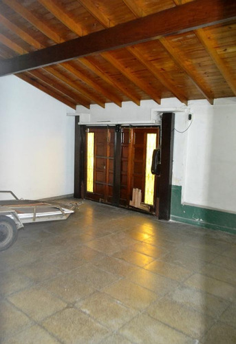 Imagen 8 de 22 de Doble Frente - 20x8,70 - Casa 5 Ambientes - A Metros De Av. Directorio - Plusvalia Metros