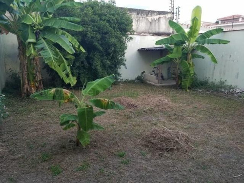 Imagen 16 de 19 de Casa Quinta En Venta Urb Andrés Bello, Maracay - Aragua 22-13325 Hc
