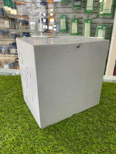 Caja De Paso Preponchada 8x8x6