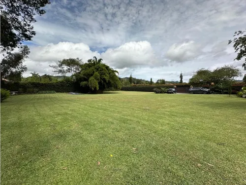 Vendo Casa Finca Independiente En Llanogrande Excelente Ubicación