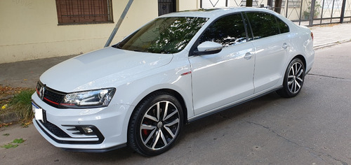 Volkswagen Vento 2.0 Tsi Gli 211cv App Connect + Nav