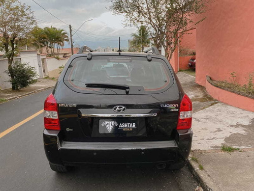Imagem 14 de 15 de Hyundai Tucson Glsb 2014