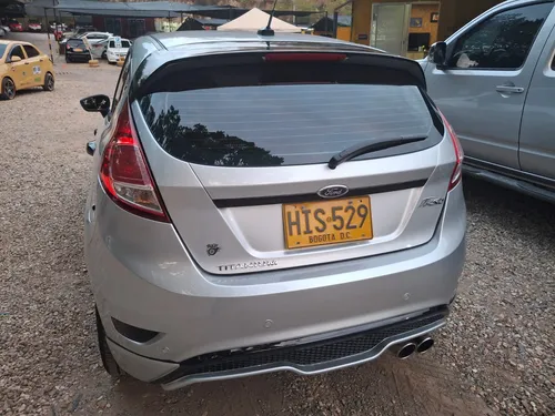 Ford Fiesta 1.6 Hatchback Titanium