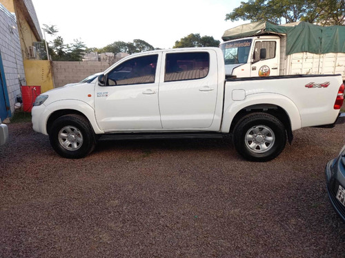 Toyota Hilux 3.0 Cd Sr 171cv 4x4 - C3 2015