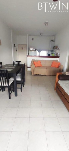 Imagen 2 de 13 de Departamento - Centro