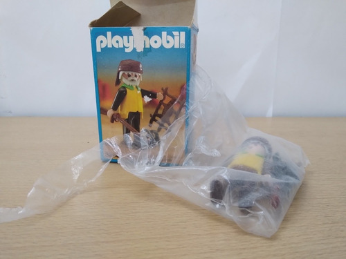 Imagen 5 de 7 de Cazador Playmobil 3394 Casi Completo Con Caja