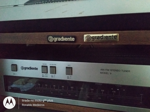 Imagem 9 de 10 de Emblema Logo Gradiente Metal Tamanho Original ( 60,00 Cada)