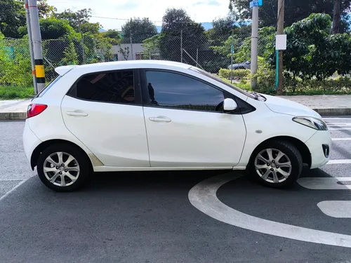 Mazda 2 1.5 15ha1c