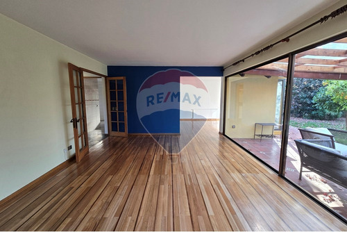Casa Familiar En Condominio - Las Pircas