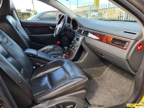 Volvo Xc70 3.2cc At Aa 4x4